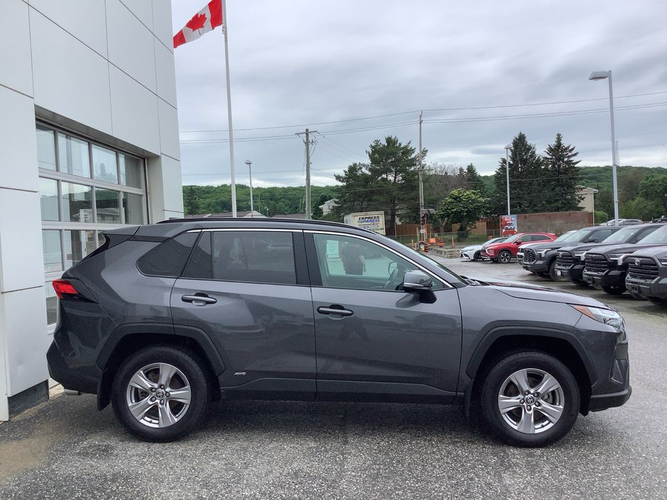 2023 Toyota RAV4 HYB Hybrid XLE-3