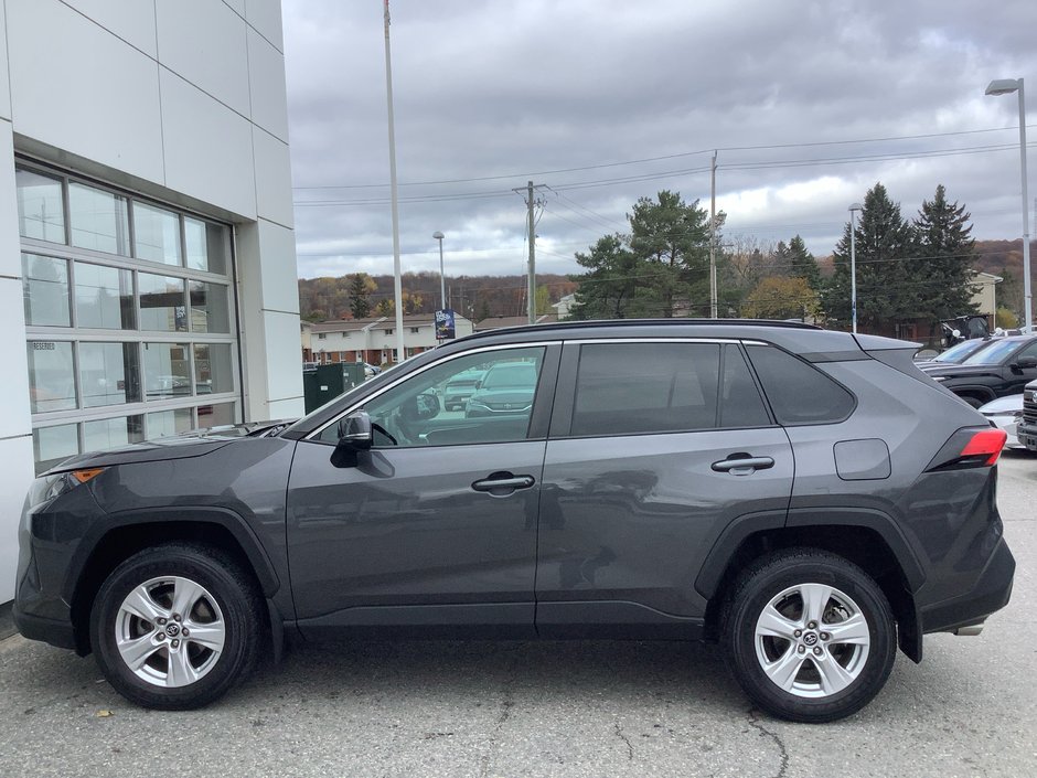 2019 Toyota RAV4 LE-9