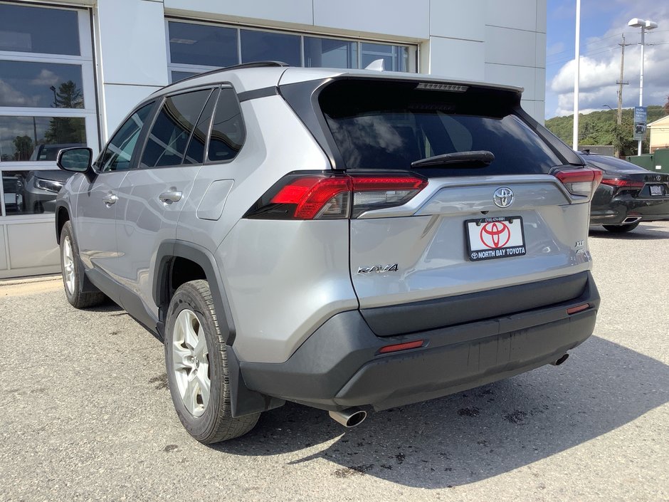 2020 Toyota RAV4 XLE-6