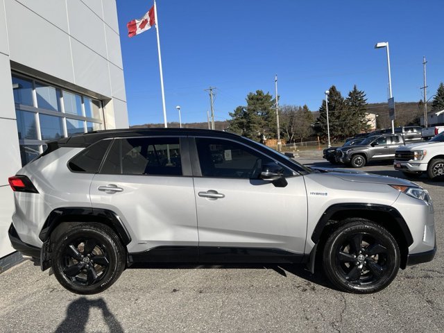 2021 Toyota RAV4 Hybrid XLE-3