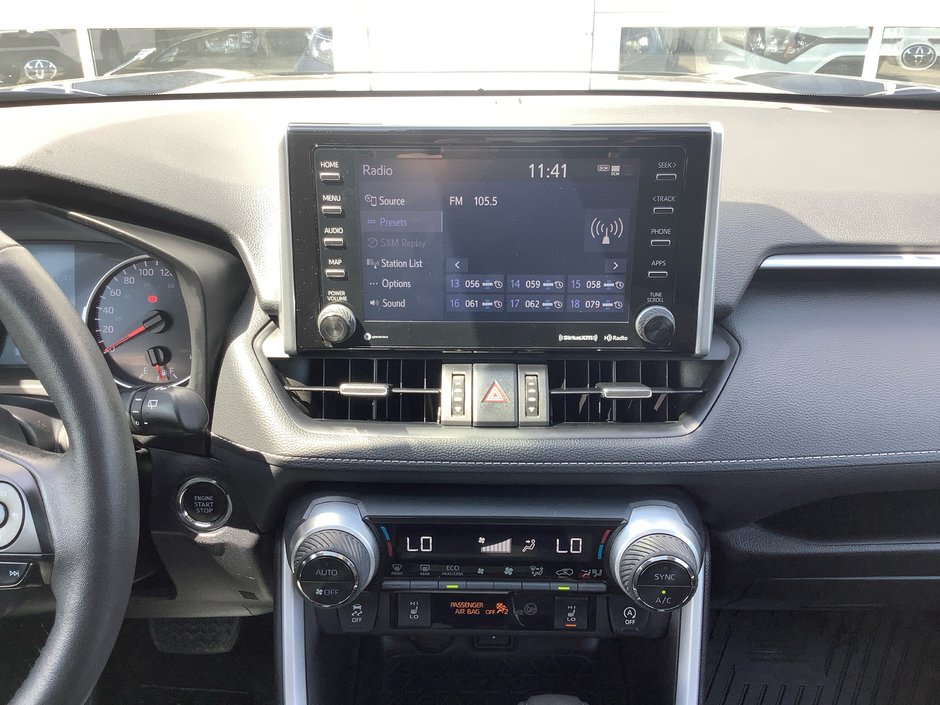 2021 Toyota RAV4 XLE-20