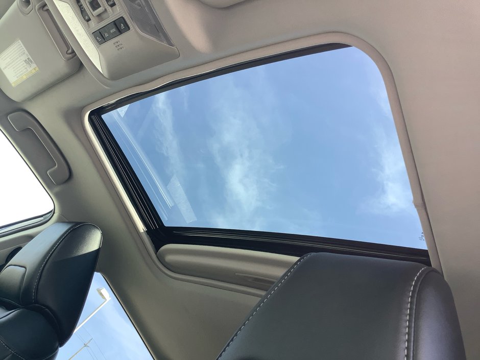 2021 Toyota RAV4 XLE-13