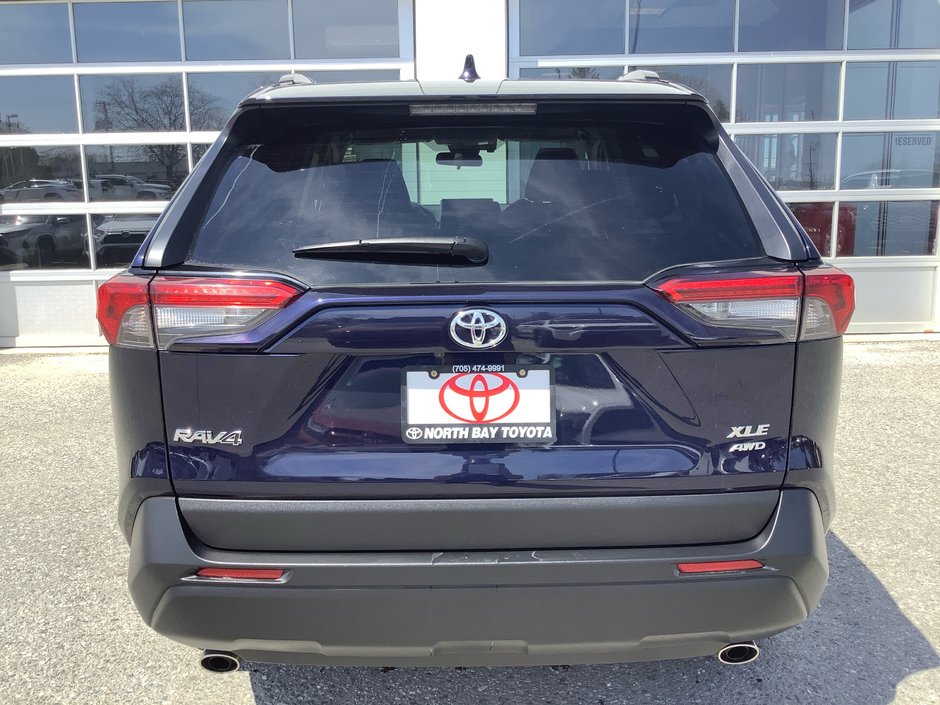 2021 Toyota RAV4 XLE-6