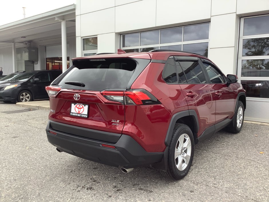 2021 Toyota RAV4 XLE-4