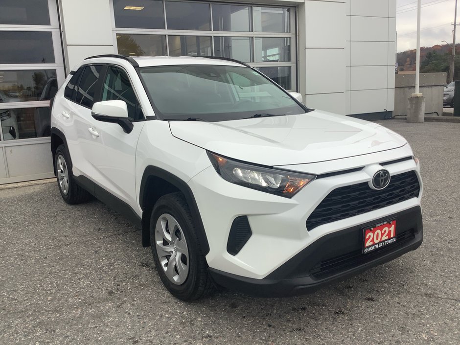 2021 Toyota RAV4 LE AWD-2
