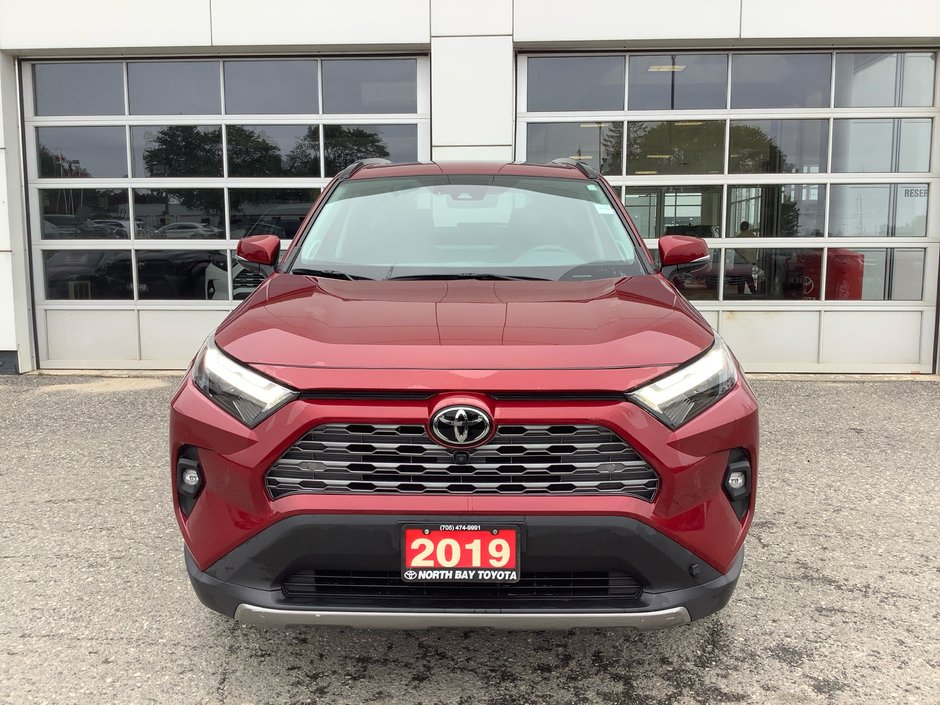 2022 Toyota RAV4 LIMITED-1