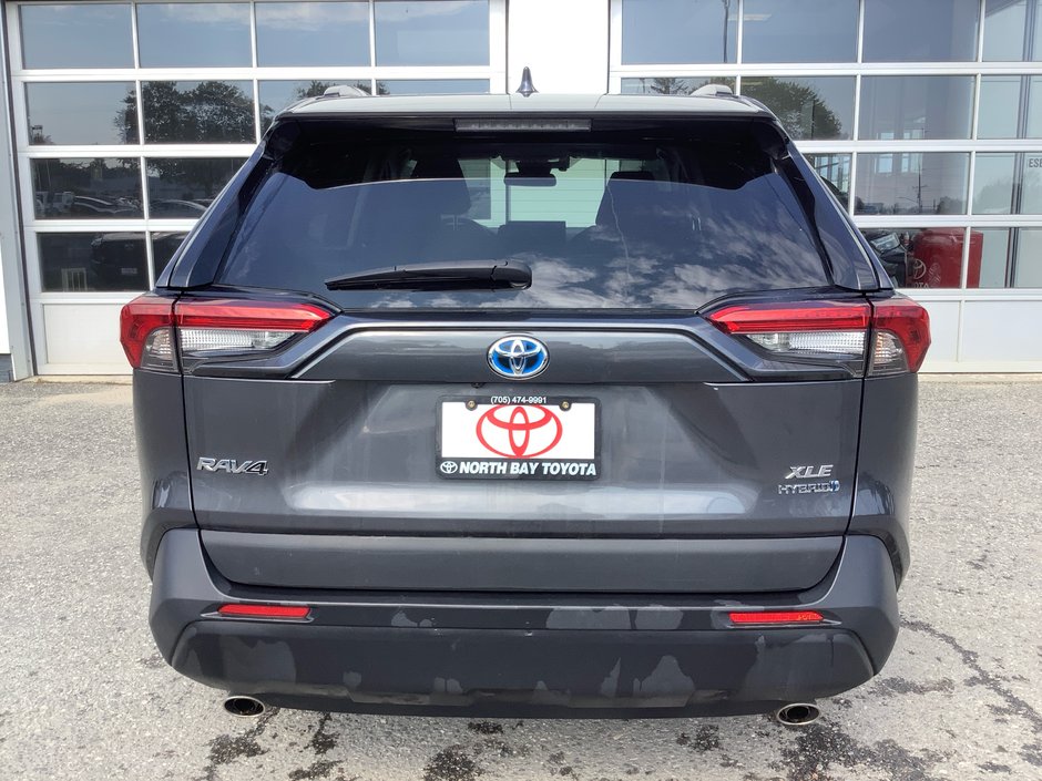 2022 Toyota RAV4 Hybrid XLE-7