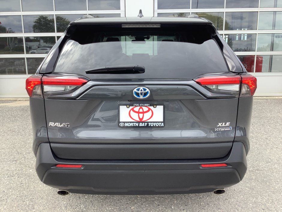 2022 Toyota RAV4 Hybrid XLE-15