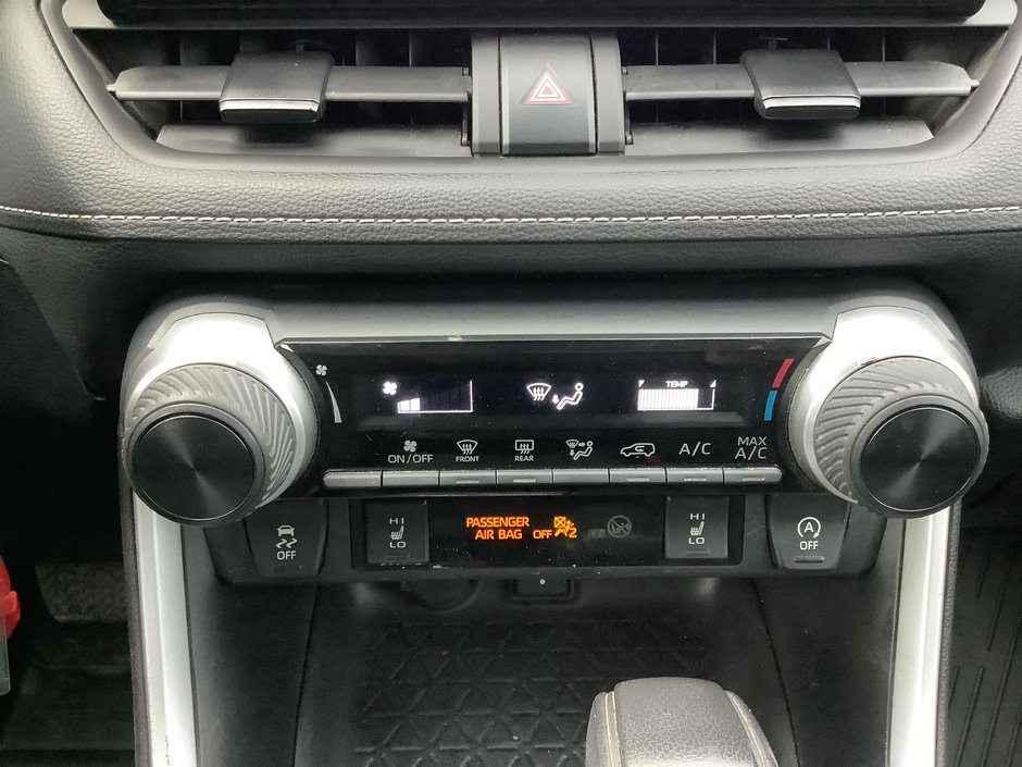 2022 Toyota RAV4 LE-22