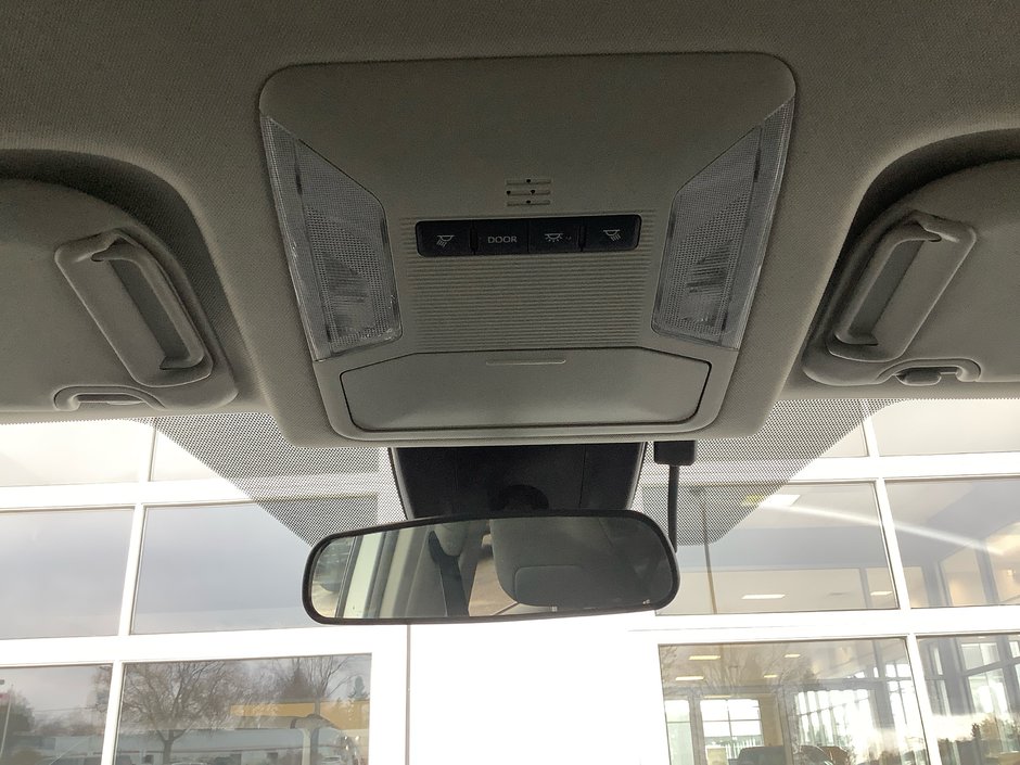 2022 Toyota RAV4 LE-24