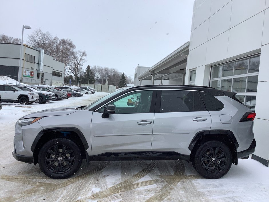 2022 Toyota RAV4 Hybrid XSE-4