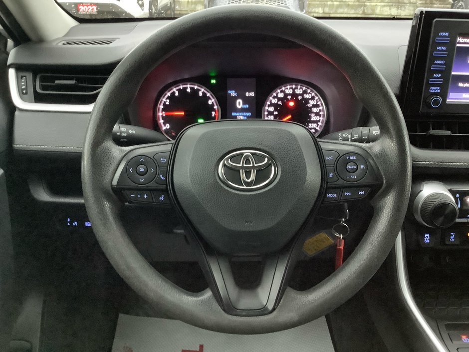 2022 Toyota RAV4 LE-9