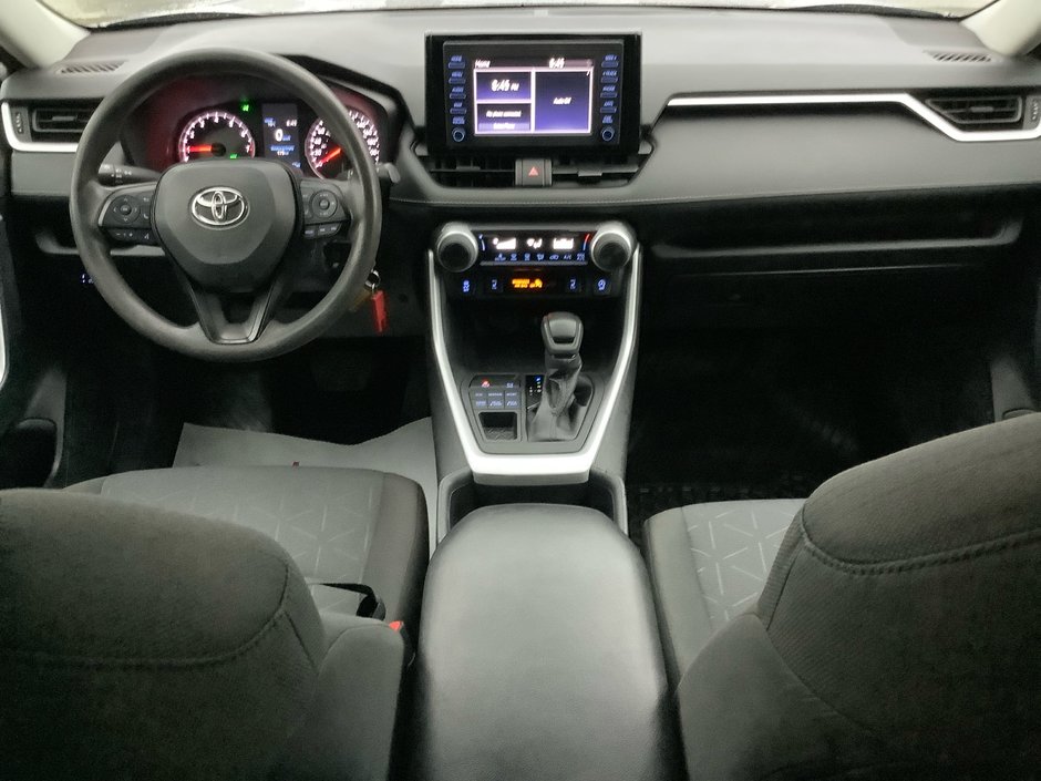 2022 Toyota RAV4 LE-11