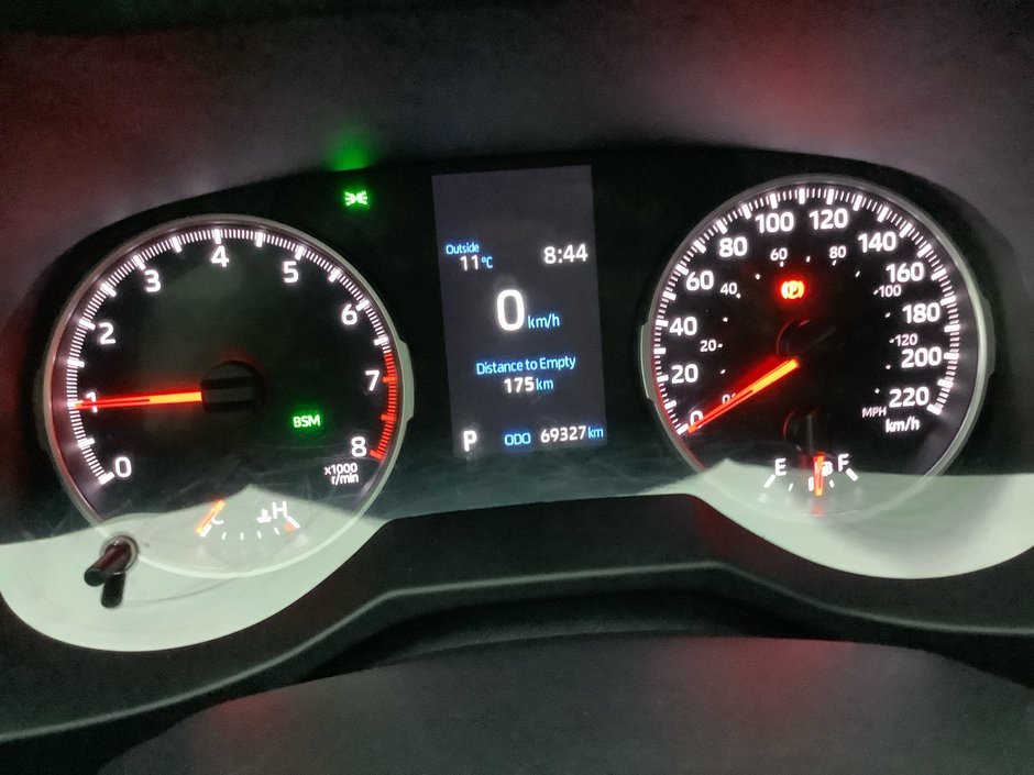 2022 Toyota RAV4 LE-8