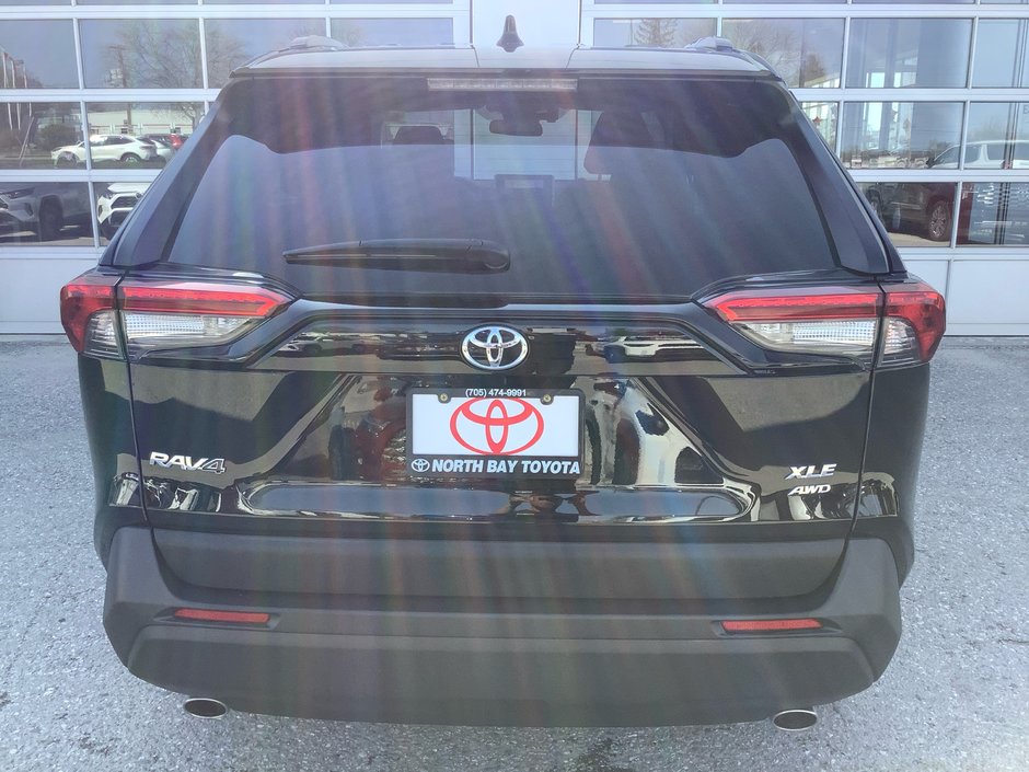 2023 Toyota RAV4 XLE PREMIUM-4