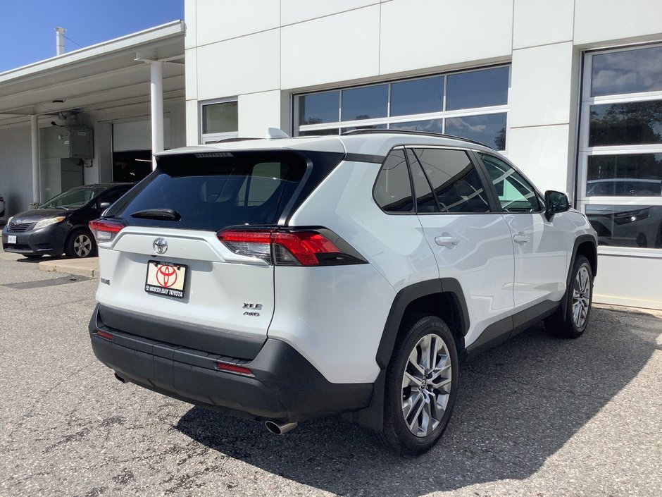 2023 Toyota RAV4 XLE-5