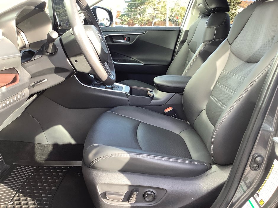 2024 Toyota RAV4 LIMITED-11
