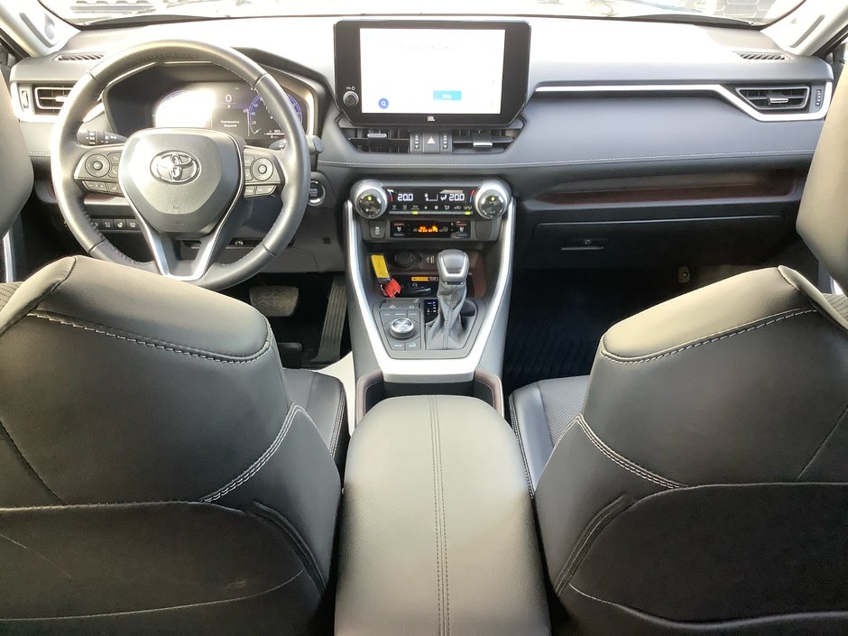 2024 Toyota RAV4 LIMITED-19