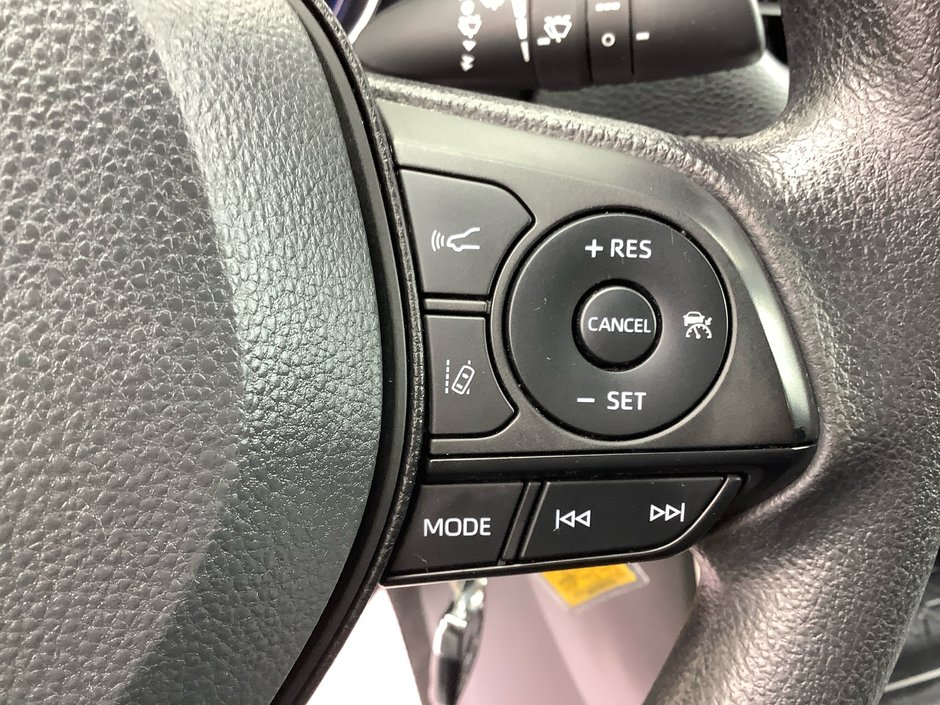 2024 Toyota RAV4 Hybrid LE-10