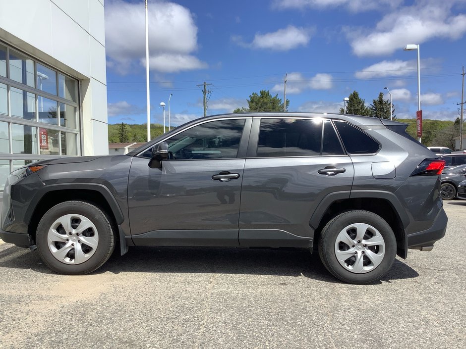 2025 Toyota RAV4 LE-8