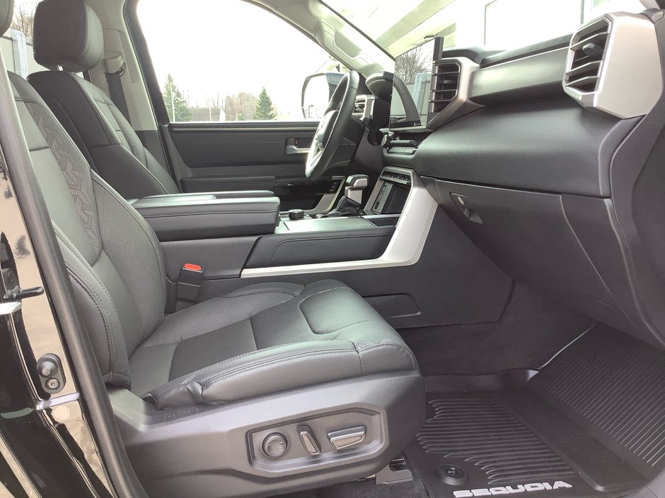 2024 Toyota SEQUOIA-11