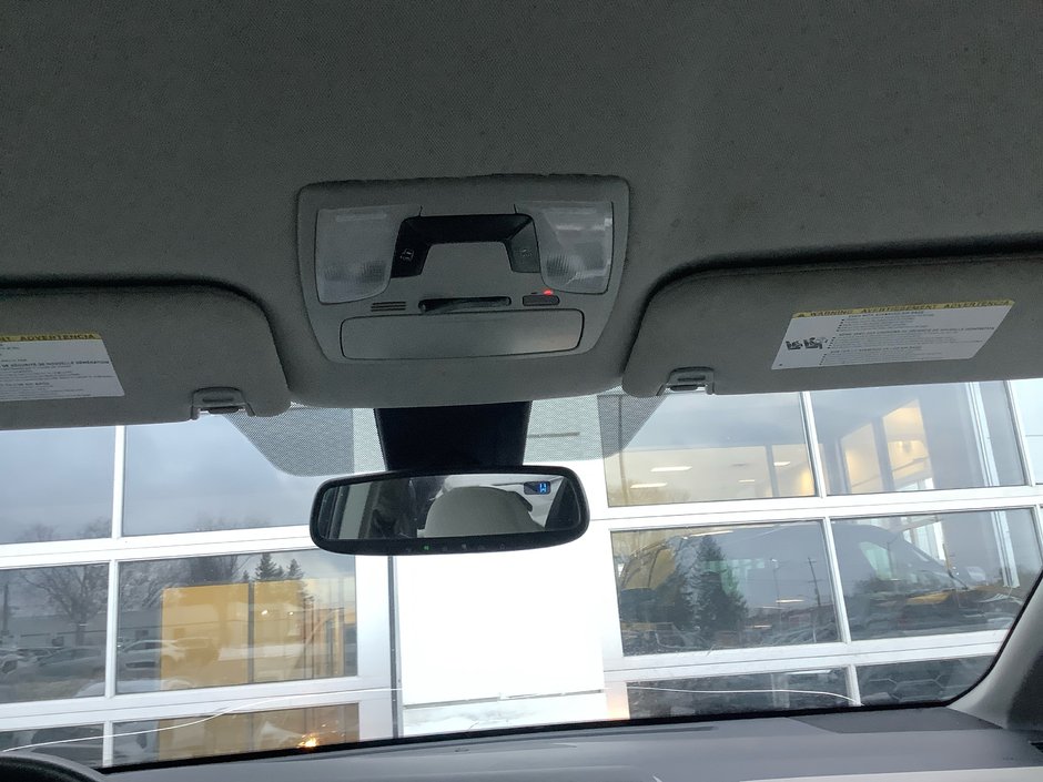 2020 Toyota SIENNA LE-20