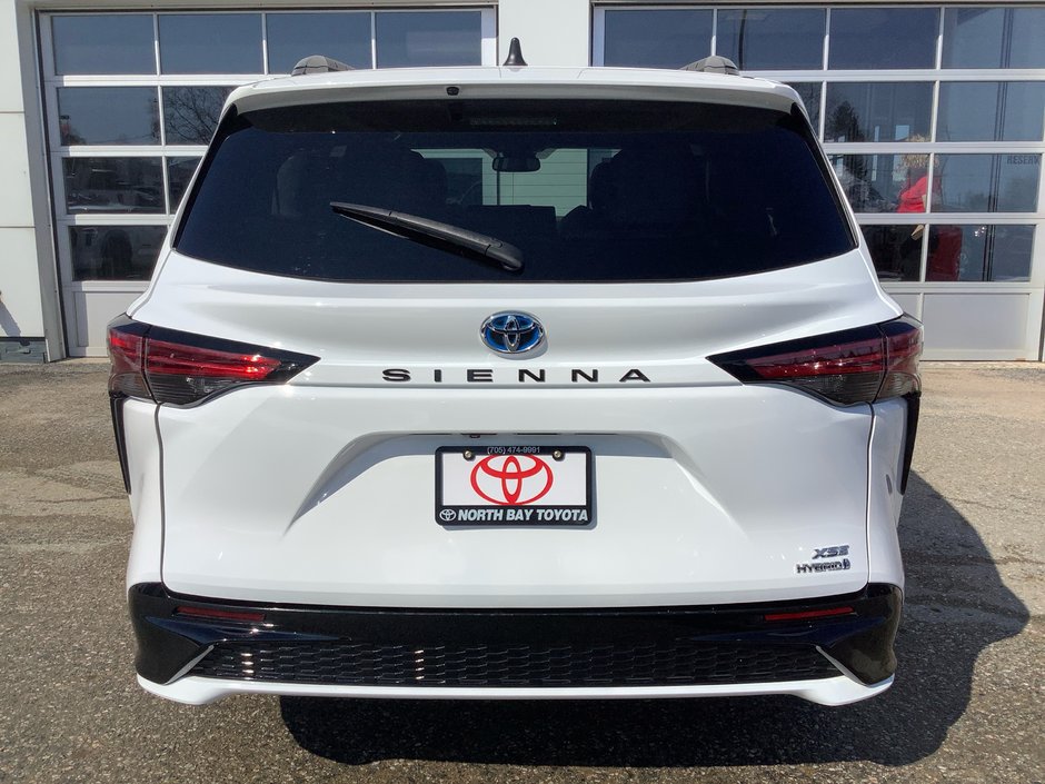 2023 Toyota SIENNA-7