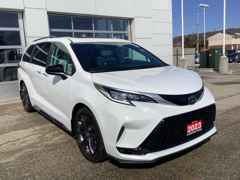 2023 Toyota SIENNA-1