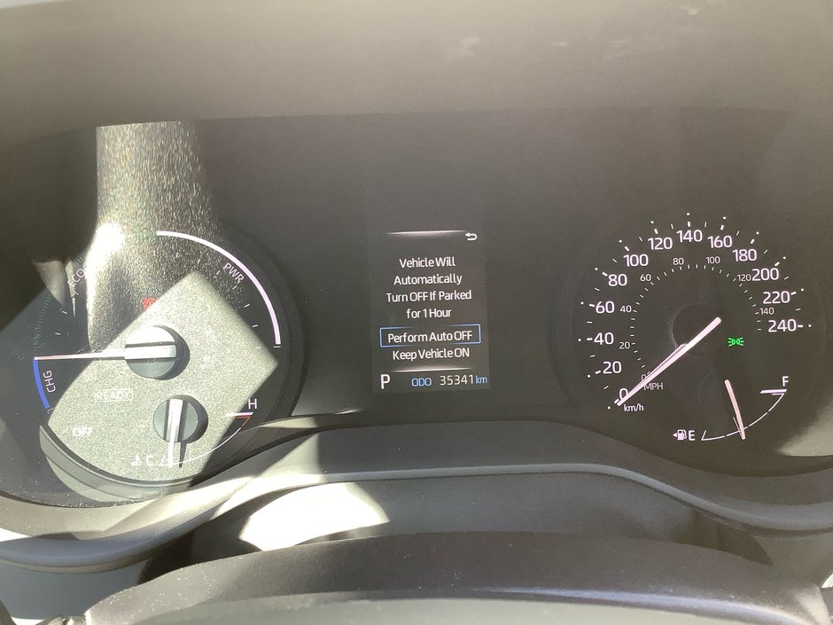 2024 Toyota SIENNA-21