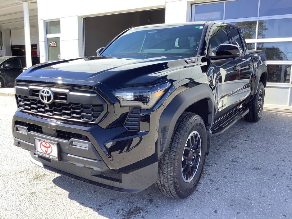 25 Toyota TACOMA 4X4 Hybrid-0