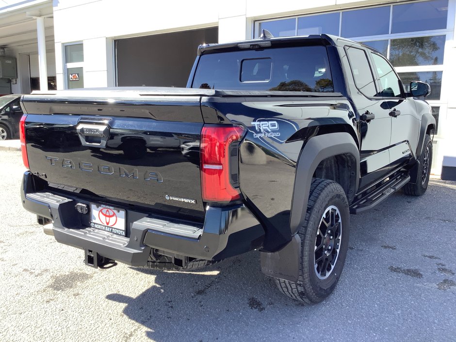 25 Toyota TACOMA 4X4 Hybrid-4