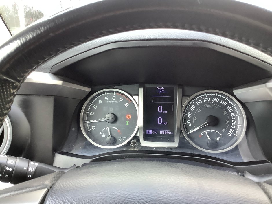 2016 Toyota TACOMA SR5-20