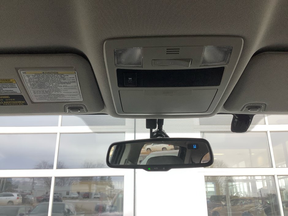 2016 Toyota TACOMA SR5-23