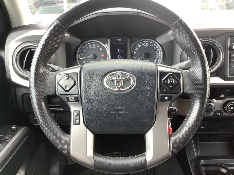 2016 Toyota TACOMA SR5-17