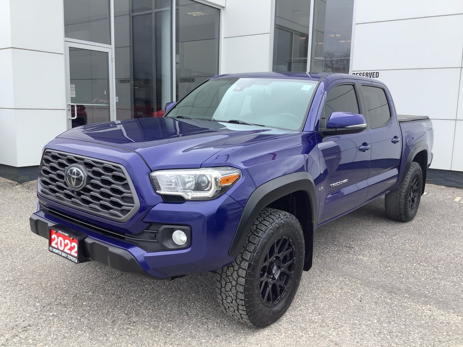 2022 Toyota Tacoma-0