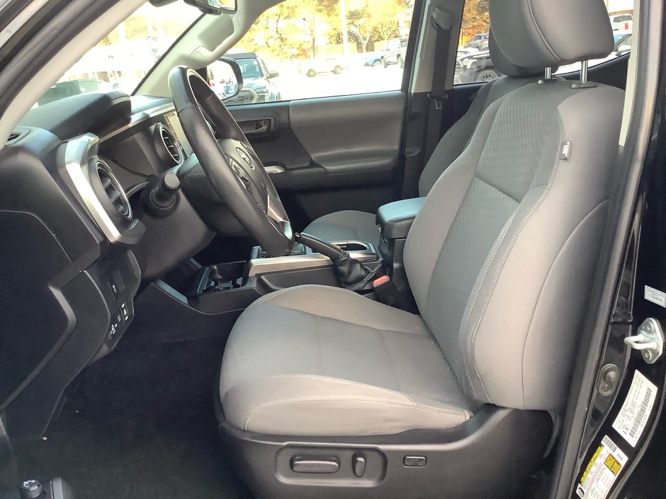 2023 Toyota TACOMA SR5-11