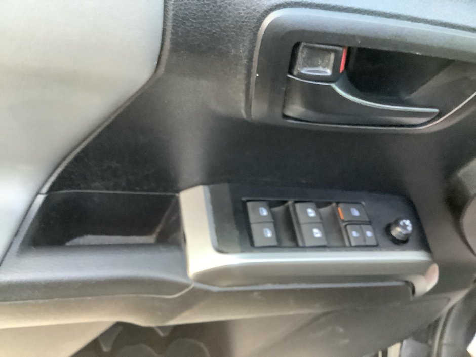 2023 Toyota TACOMA SR5-10