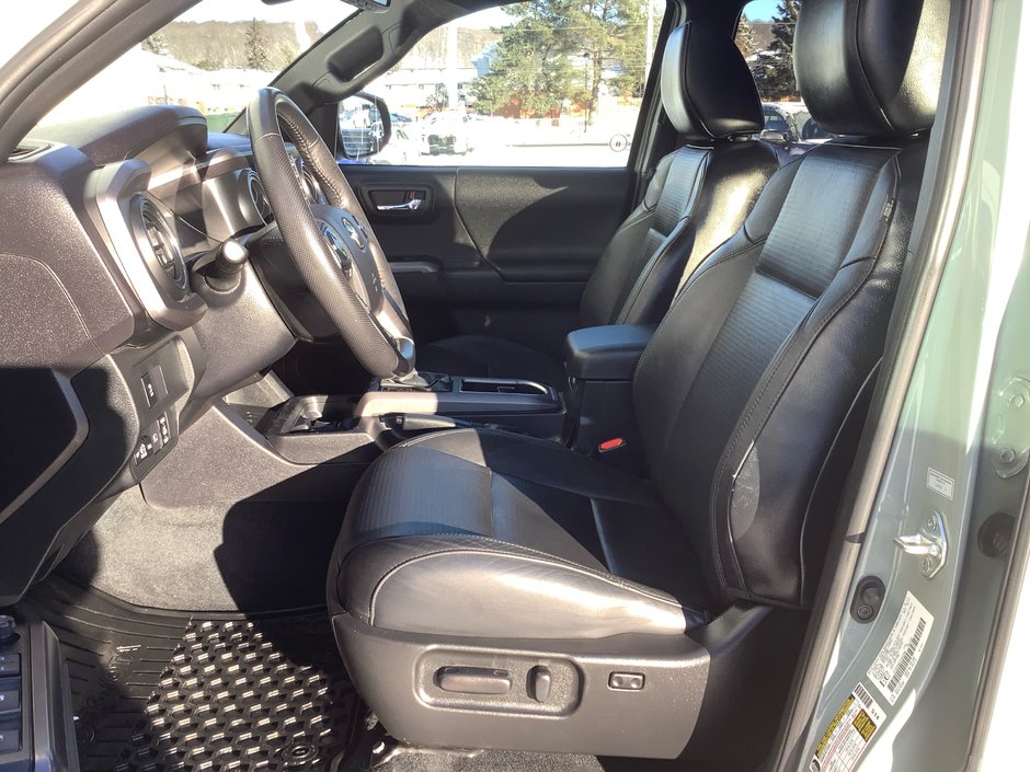 2023 Toyota TACOMA-20