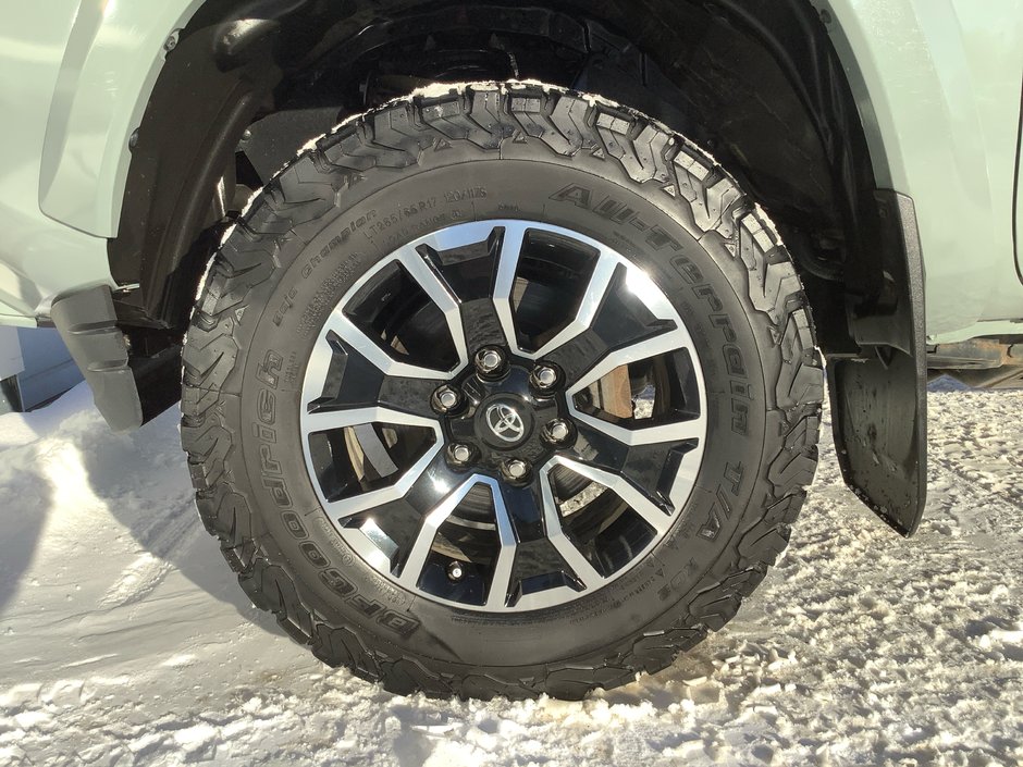 2023 Toyota TACOMA-16