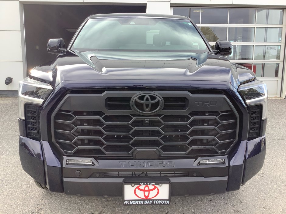 25 Toyota TUNDRA 4X4 Limited-2