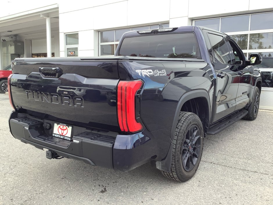 25 Toyota TUNDRA 4X4 Limited-5