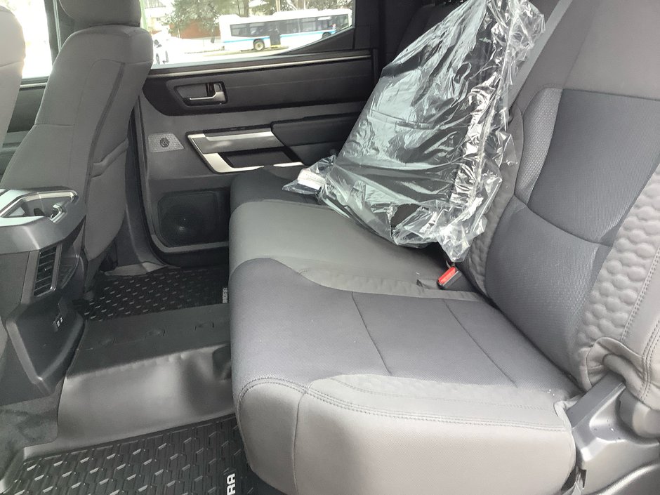 25 Toyota TUNDRA 4X4 SR-15