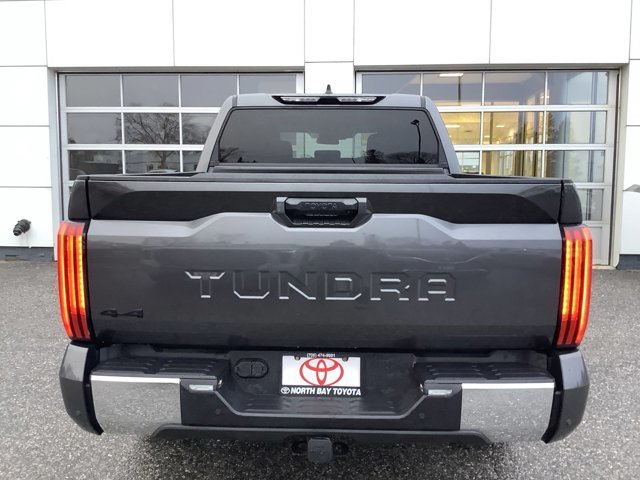 2022 Toyota Tundra CREWMAX SR-8