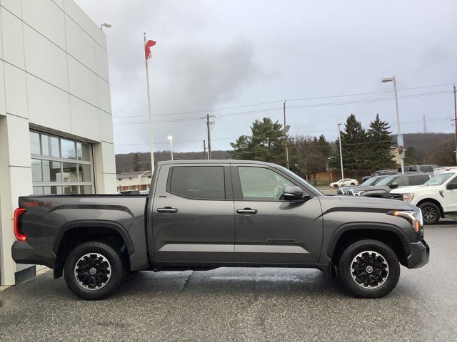 2022 Toyota Tundra CREWMAX SR-4