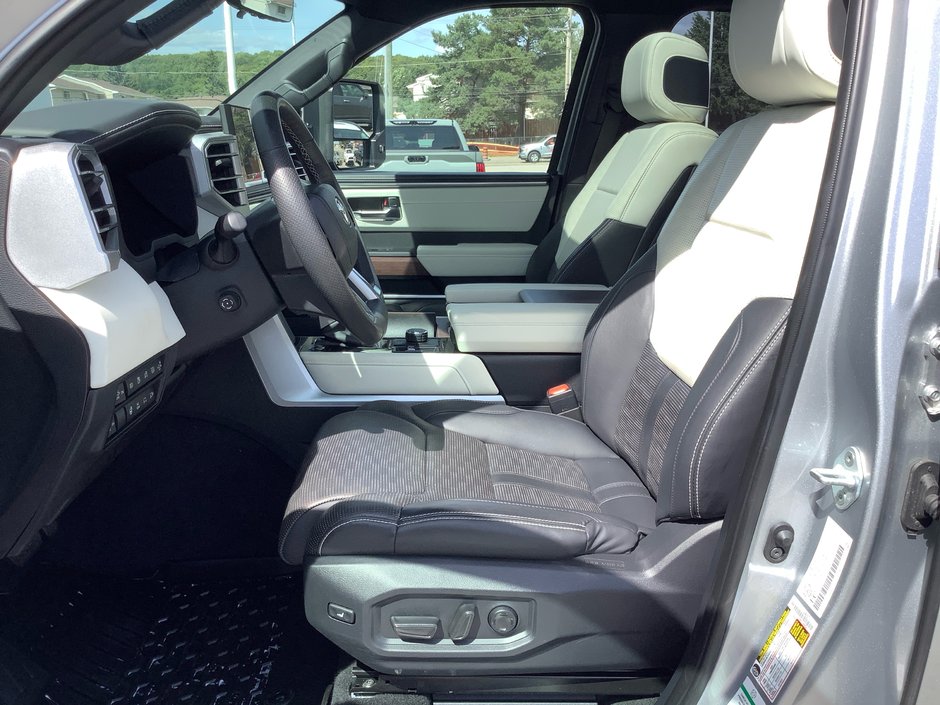 2023 Toyota Tundra Capstone Hybrid-16