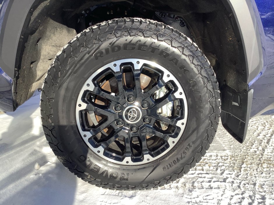 2023 Toyota TUNDRA Limited-7