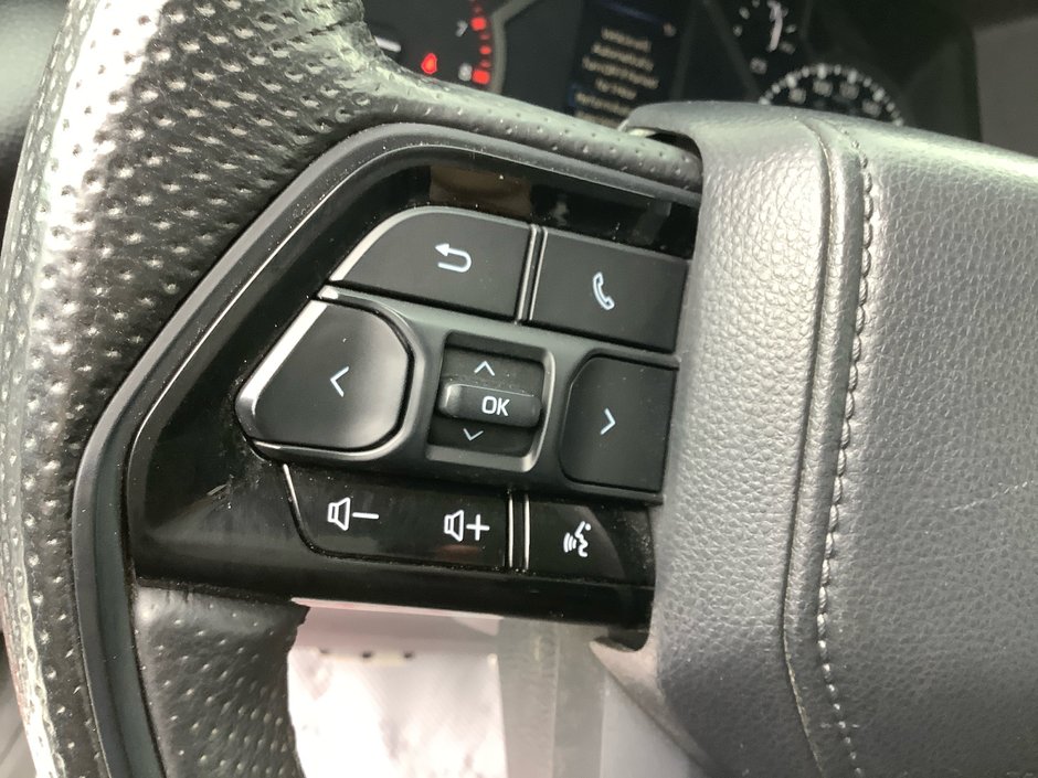 2023 Toyota TUNDRA SR-8