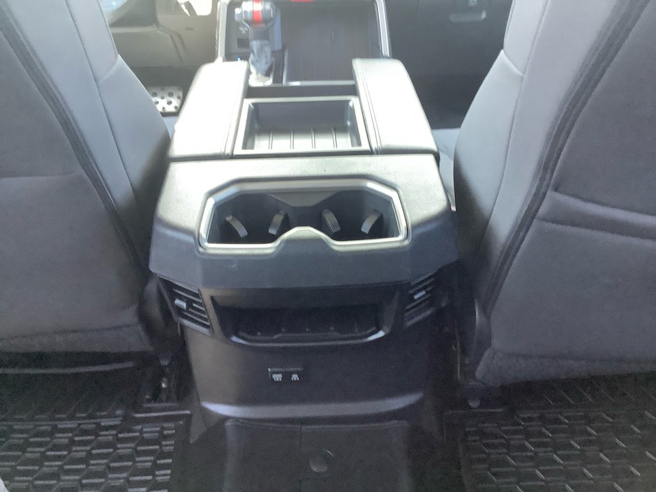 2024 Toyota TUNDRA SR5-20