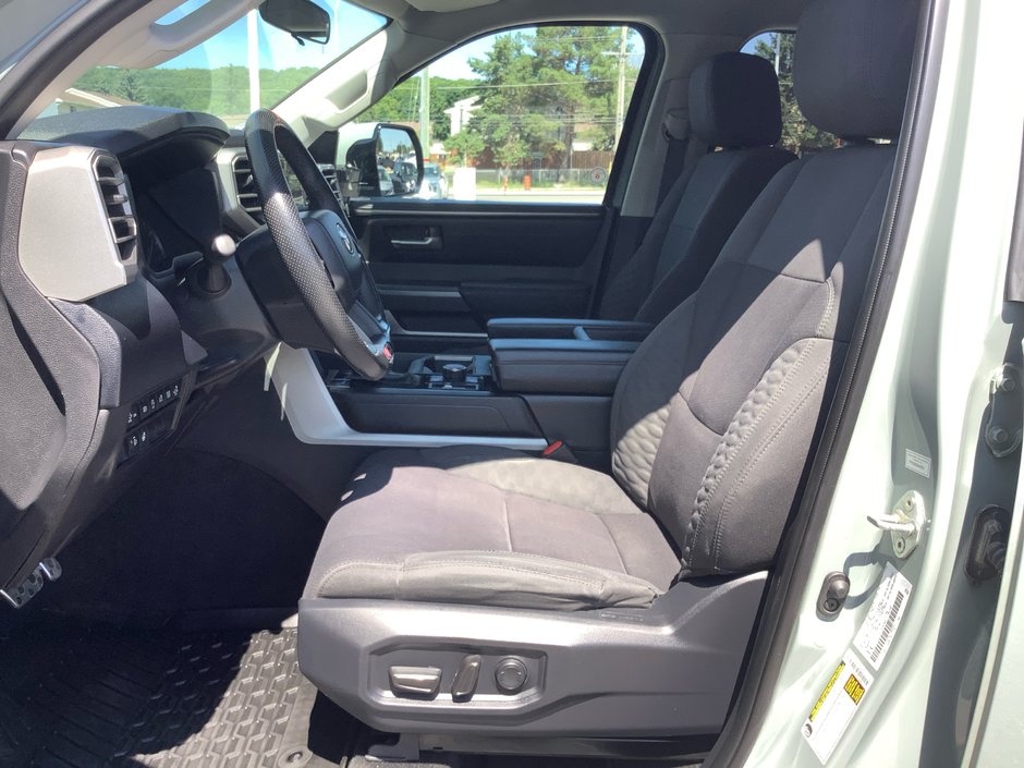 2024 Toyota TUNDRA SR5-11
