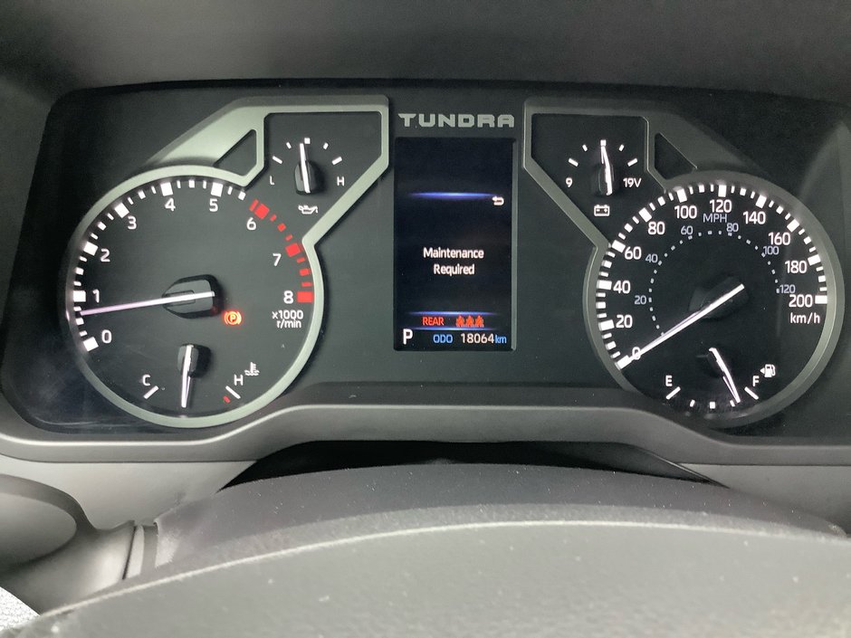 2025 Toyota TUNDRA SR-18